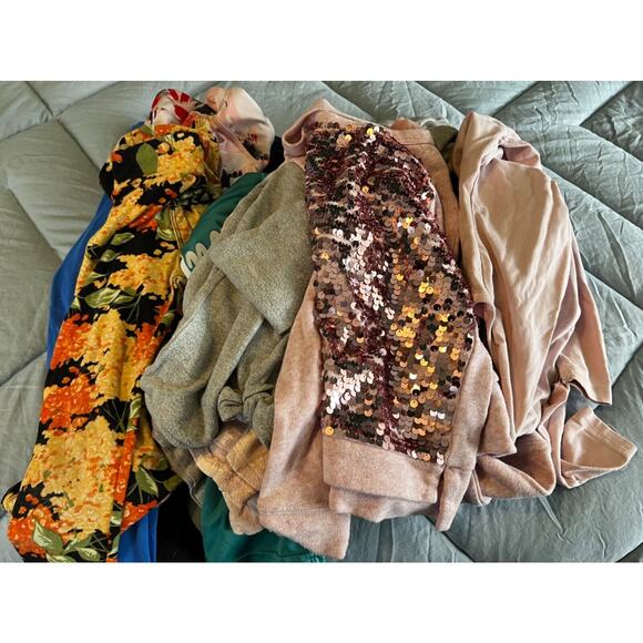 Mix Other - Girls Clothing Bundle Size Small-12 items